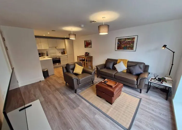Morden High Spec Apartment For 2